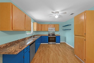 Recently updated 3-bedroom, 2-bath home minutes from Cedar Creek - photo 6