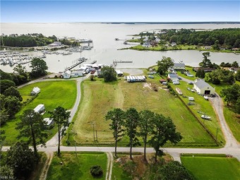 Chesapeake Bay - York River Acreage For Sale in Hayes Virginia