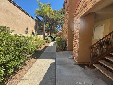 Beautiful Lower Level 1 Bedroom, 1 Full Bathroom Condo, located - photo 18