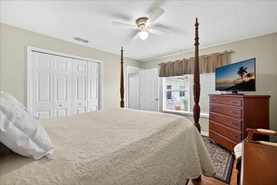 Your Dream Home Awaits in Palm Harbor, Palm Coast!  Step into - photo 28