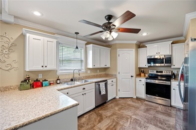 Welcome to 233 Redwood Lane! Built in 2018 and meticulously - photo 11