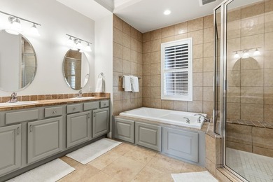 Best-priced large one-level furnished condo in desirable Pine - photo 18
