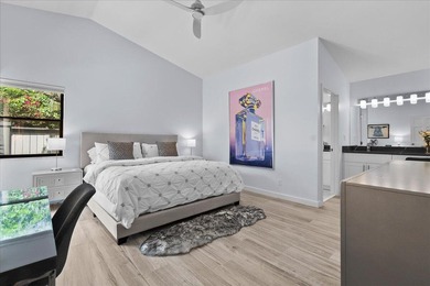Charming 3 bedroom/2 bath detached home in Bedford Mews, just - photo 9