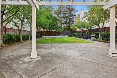 Gorgeous Single Family home with 3 Bedrooms and 2.5 Bath - photo 41