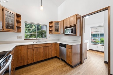Beautiful cottage condo in the Village at Forest Glen, a vibrant - photo 5