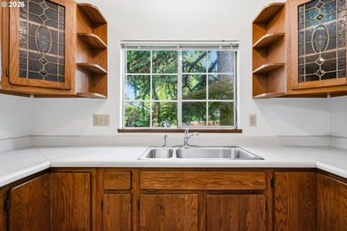 Beautiful cottage condo in the Village at Forest Glen, a vibrant - photo 6
