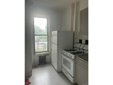 Rare 8 Family In Best Location Of Brooklyn, Step To 59th Street - photo 4