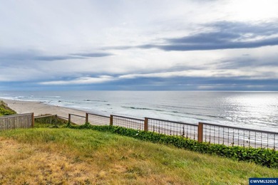 Oceanfront with outstanding views of the surf and sunsets zoned - photo 2