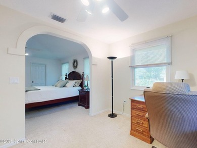 Welcome to your dream home! This stunning 4-bed, 3.5-bath, brick - photo 22