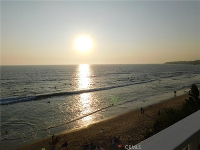 LUXURY OCEANFRONT VACATION RENTAL. This turn-key rental is - photo 23