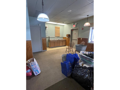 Easily converted space with endless possibilities. This