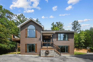 Escape to Rustic Hideaway -- your ultimate retreat in the woods! - photo 2