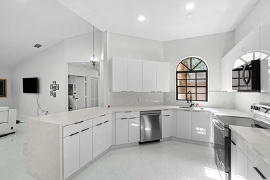 Discover the perfect blend of comfort, style, and convenience in - photo 4