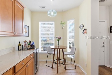 Welcome home to this beautifully designed Robin model villa - photo 17
