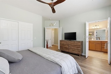 Welcome home to this beautifully designed Robin model villa - photo 20