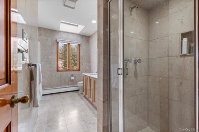 Set on just shy of a one-acre parcel, backing directly onto Lake - photo 25