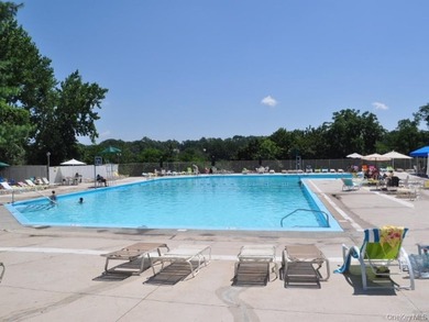 Welcome to Westchester Tower, a sought-after full-service - photo 28