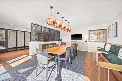 Centre Village offers the perfect blend of urban convenience and - photo 30