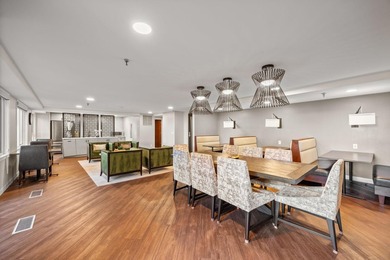 Centre Village offers the perfect blend of urban convenience and - photo 32