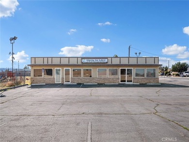 PRIME 3,200 sq ft commercial property on a full acre, offering - photo 33