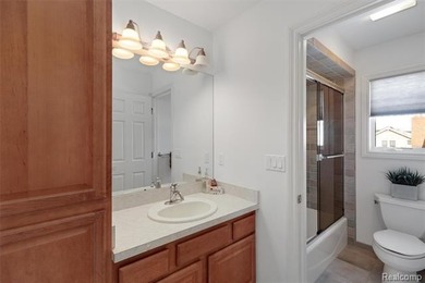 Experience luxury lakefront living in this one-of-a-kind - photo 40