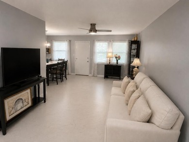 Welcome home to this charming one-bedroom, one-and-a-half-bath - photo 5