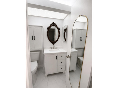 Welcome home to this charming one-bedroom, one-and-a-half-bath - photo 8