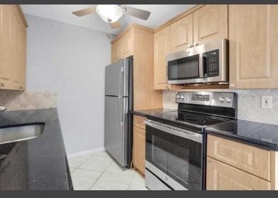 Investor opportunity with an established tenant in place, ideal - photo 6