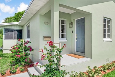 Welcome to 1201 N Palmway - a turnkey gem in one of Lake Worth - photo 1