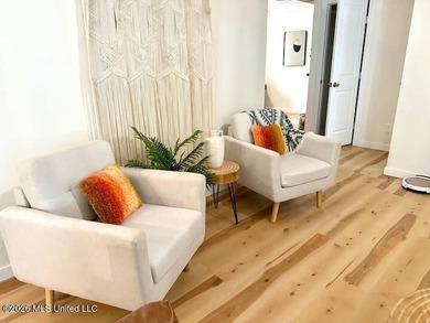 Welcome to this beautifully updated and fully furnished - photo 6