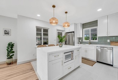 Welcome to 1201 N Palmway - a turnkey gem in one of Lake Worth - photo 8