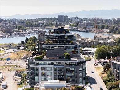 Welcome to Dockside Green, Vic West's premier sustainable - photo 4