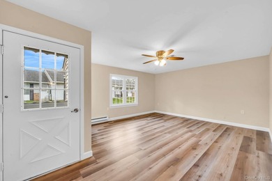 Welcome to this beautifully renovated, move-in ready bright - photo 7
