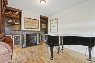 Welcome to 1646 Valentine Rd, a home you do not want to miss - photo 12