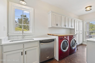 Welcome to 1646 Valentine Rd, a home you do not want to miss - photo 26