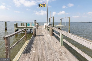 Welcome to Your Eastern Shore Waterfront Paradise! Nestled along - photo 31