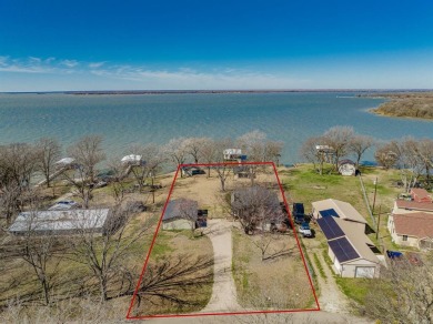 Lake Tawakoni Home Sale Pending in Lone Oak Texas