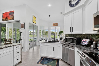 Get ready for Extraordinary! This Decorator/Designer Renovated - photo 19