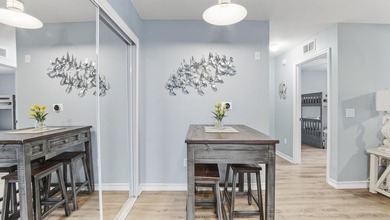 SHORT TERM RENTALS ALLOWED. Don't miss out on this freshly - photo 20