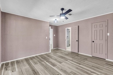 Escape to the peaceful beauty of Wildwood Resort City with this - photo 21