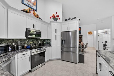 Get ready for Extraordinary! This Decorator/Designer Renovated - photo 21