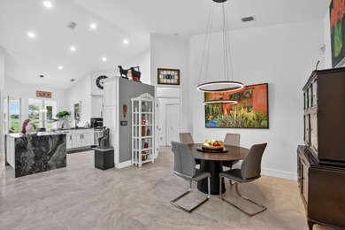 Get ready for Extraordinary! This Decorator/Designer Renovated - photo 26