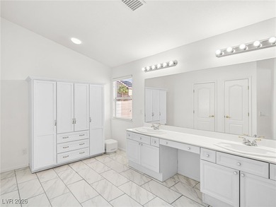 Stunning Steeplechase Estate! Rare find in the North West* Huge