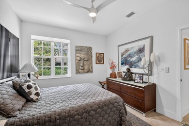 Get ready for Extraordinary! This Decorator/Designer Renovated - photo 37
