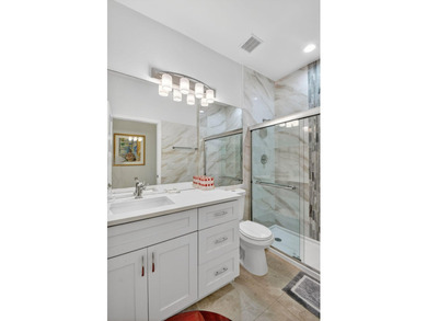 Get ready for Extraordinary! This Decorator/Designer Renovated - photo 40