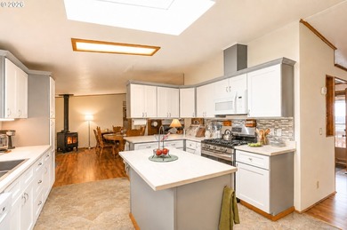 Charming Home in Puerto Vista Mobile Estates is waiting for you - photo 9