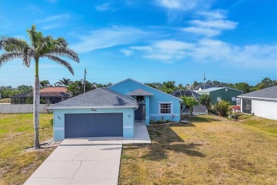 Port Charlotte Waterway Lakes Area Home For Sale in Port Charlotte Florida