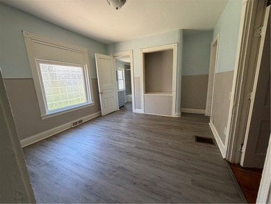 DEAL FELL THROUGH. NOT DUE TO THE PROPERTYpletely redone solid - photo 19