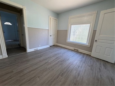 DEAL FELL THROUGH. NOT DUE TO THE PROPERTYpletely redone solid - photo 26