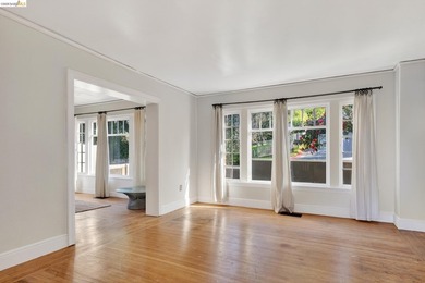 Enjoy dramatic sunsets from this special Berkeley Hills home - photo 5